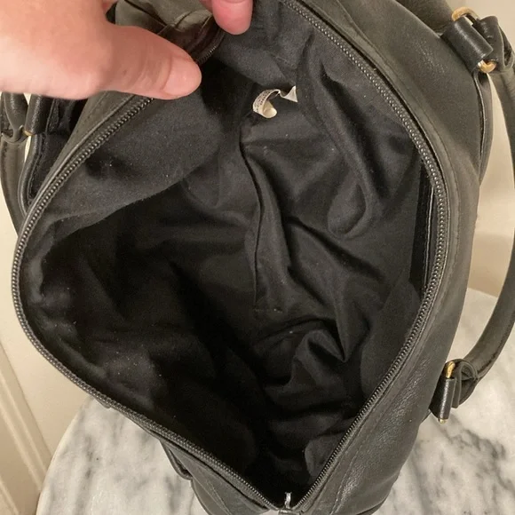 Etienne Aigner Classic Black Leather Satchel - Picture 5 of 6